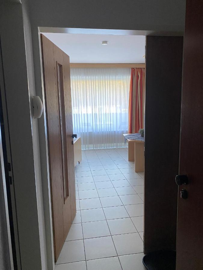 Appartement Am Sonnenhang Erdgeschoss บัดโรเทนเฟลเดอ ภายนอก รูปภาพ